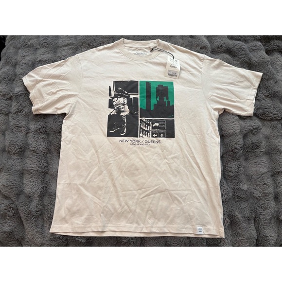 Pull & Bear Other - Pull Bear Men Graphic T Shirt New York Queens Long Island City Relaxed Fit
